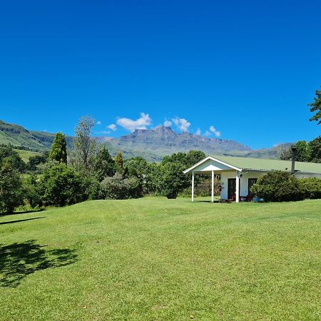 Swallowfield Cottage Champagne Valley Exterior photo